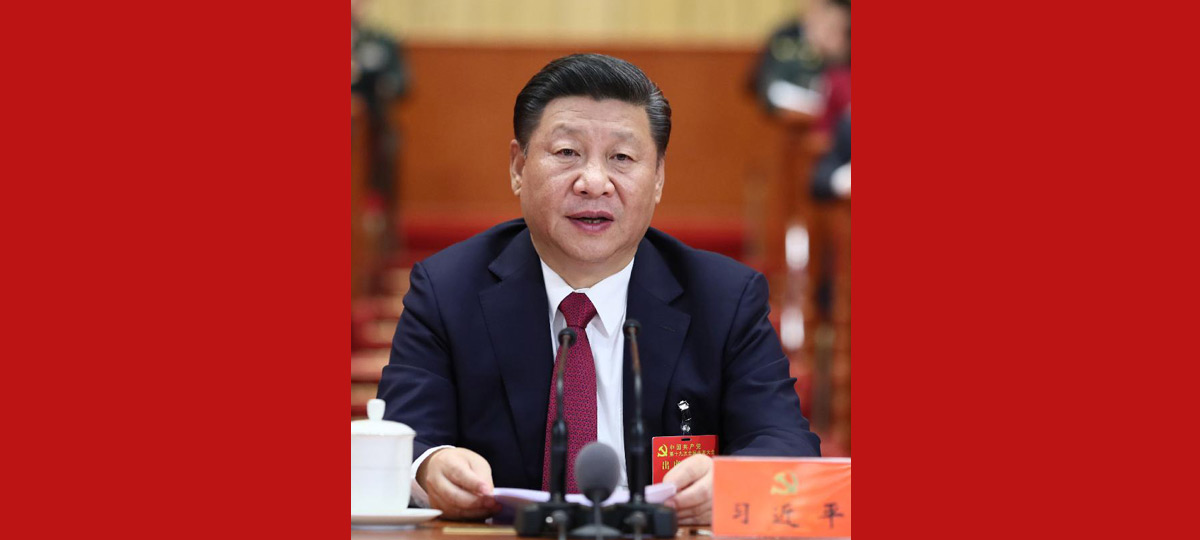 Xi Jinping hält Vorsitz über Abschlusssitzung des 19. Parteitages der KPCh