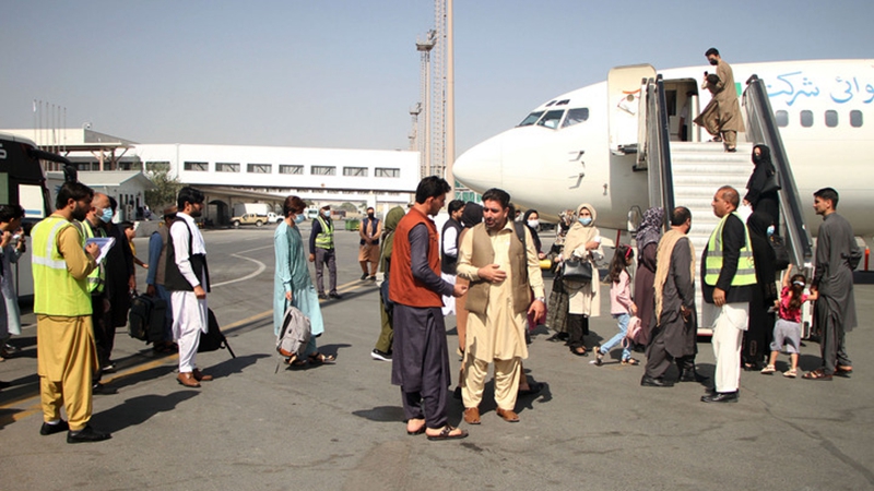 Betrieb am Flughafen Kabul wieder aufgenommen