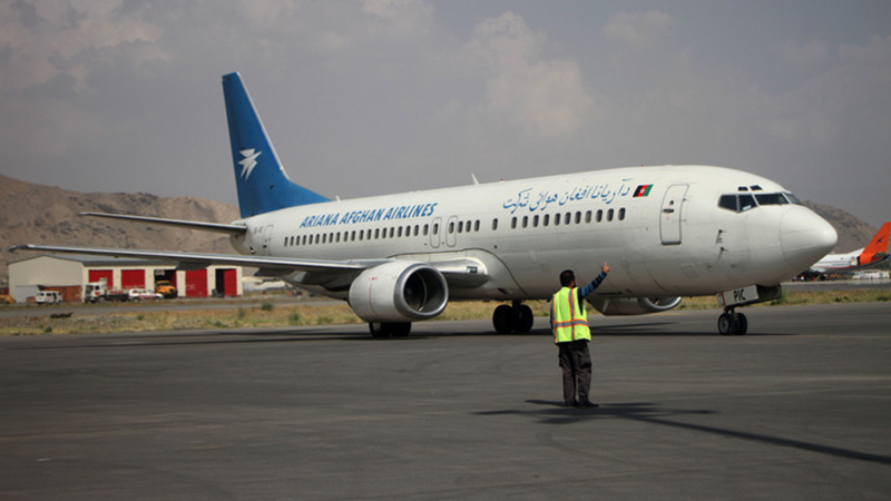 Fotoreportage: Bemühungen um Wiederaufnahme des internationalen Flugverkehrs in Kabul laufen