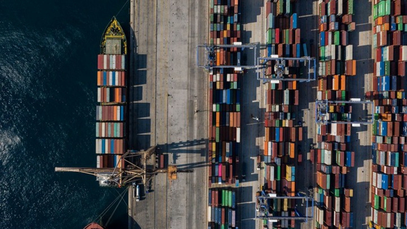 Hafen von Piräus steigert Umsatz um 8,3 Prozent im ersten Halbjahr