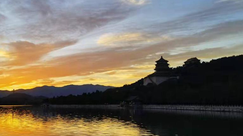 Sonnenuntergangslandschaft in Beijing