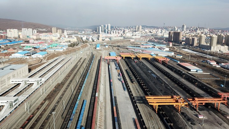 Grenzbahnhof in China steigert Kohleimporte angesichts Energieknappheit