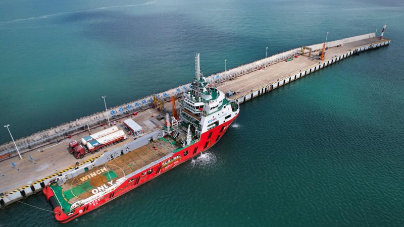 Offshore-Flüssigerdgas-Tankstelle in Hainan in Betrieb genommen