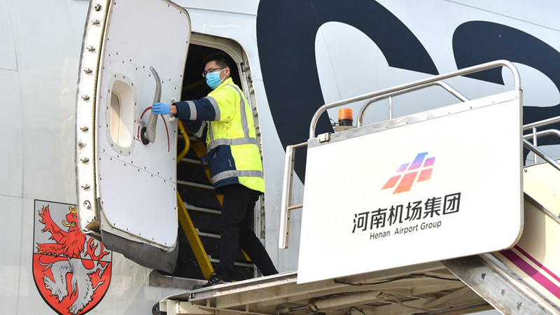 Neue Frachtflugroute verbindet London und Zhengzhou in China