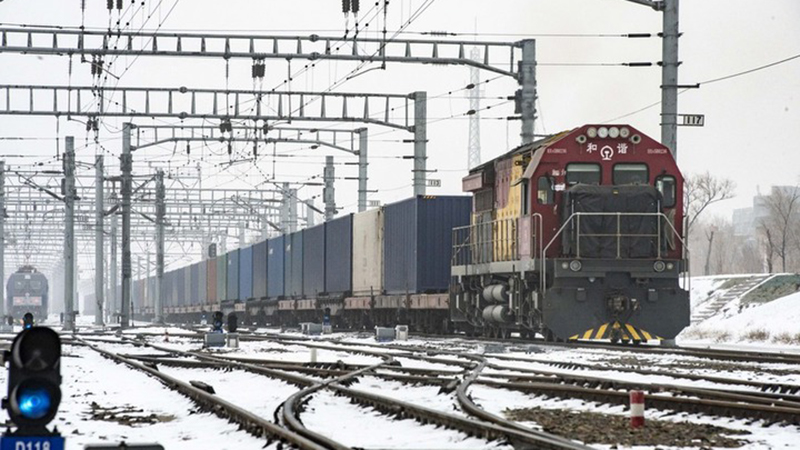 Grenzbahnhof in Xinjiang fertigt 2021 mehr als 6.000 China-Europa-Güterzüge ab