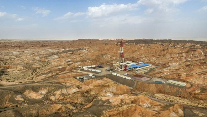 Tarim-Ölfeld in China fördert mehr als 30 Millionen Tonnen Öl- und Gasäquivalent