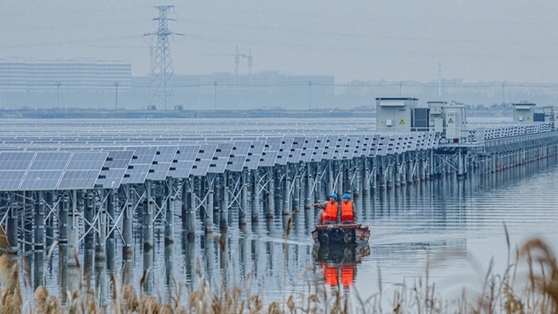 Fotoreportage: China nimmt neuen Solarpark in Wenzhou in Betrieb