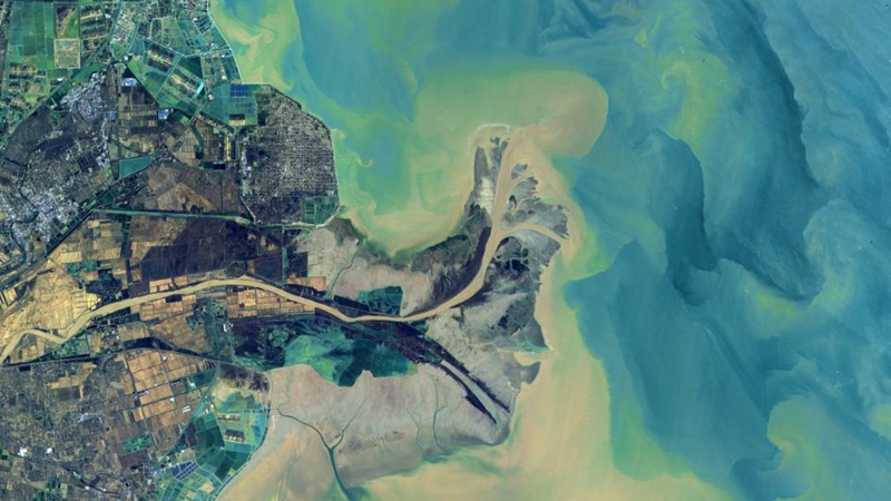 Chinas erdwissenschaftlicher Satellit sendet erste Fernerkundungsbilder zurück