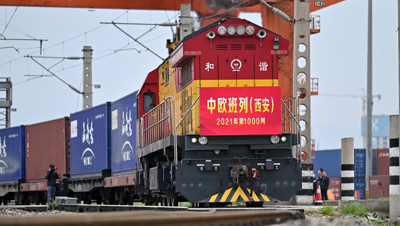 Anzahl der Fahrten von China-Europa-Güterzügen steigt stetig
