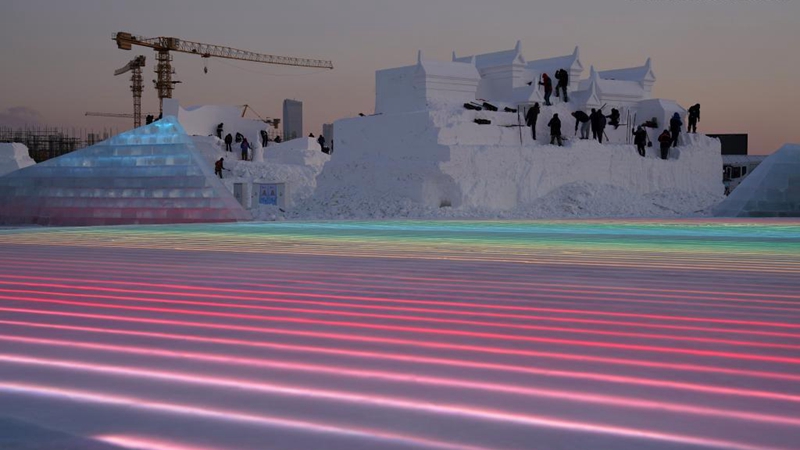 23. Harbin Ice-Snow World wird für Publikum geöffnet werden