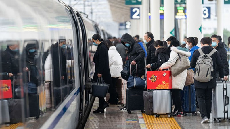 Reisewelle zum chinesischen Frühlingsfest startet mit hohem Passagieraufkommen