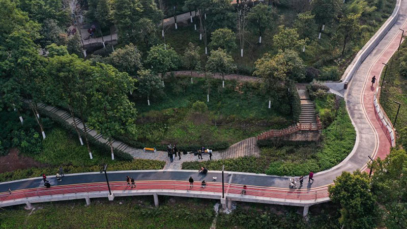 60 charakteristische Bürgersteige in Chongqing angelegt