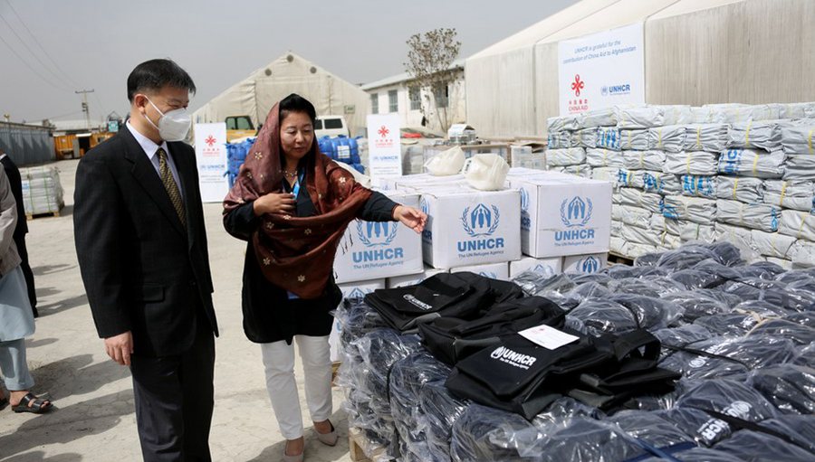 China und UNHCR liefern humanitäre Hilfsgüter an Afghanistan